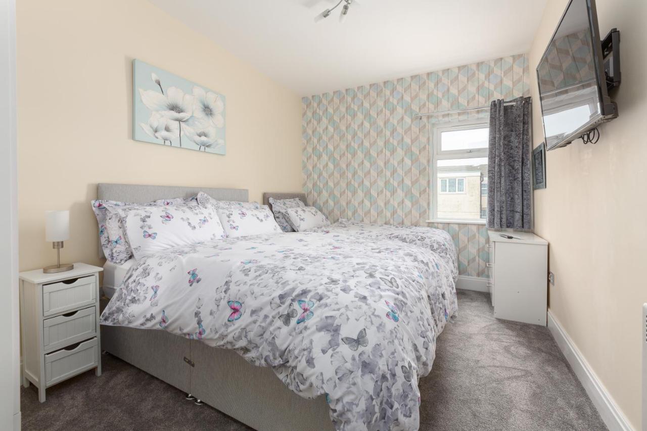 Eden - Family Apartment, Wifi & Parking Blackpool Exterior photo